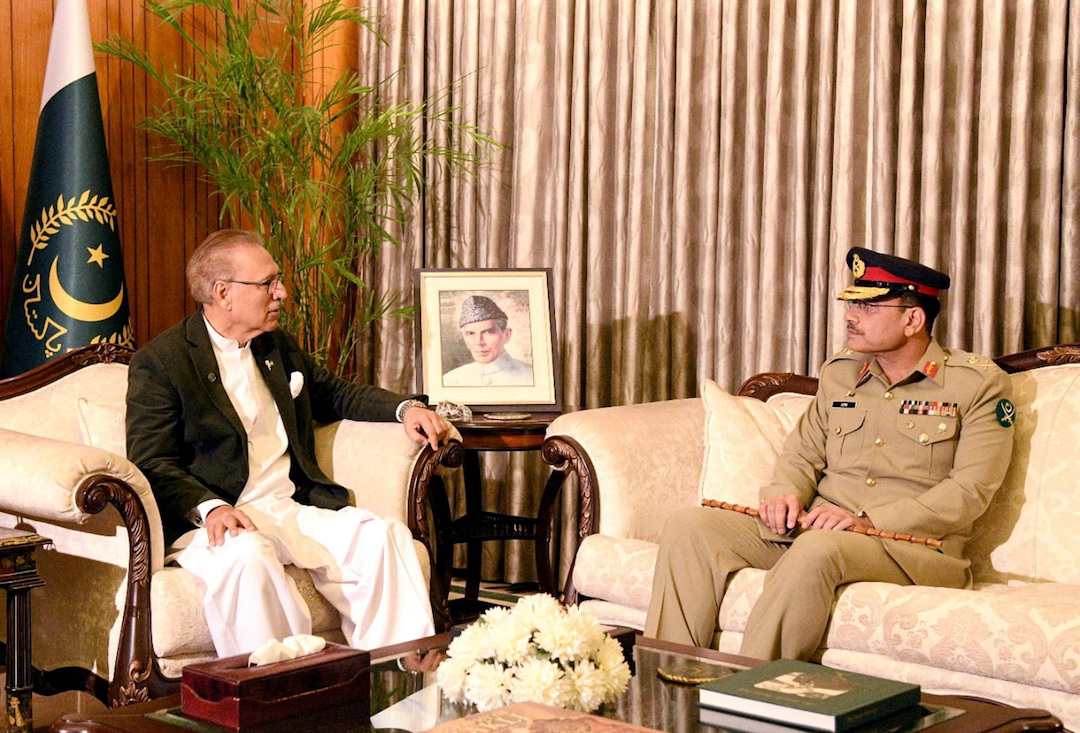 Lieutenant General Asim Munir, who was appointed as the new Chief Of Army Staff (COAS) of Pakistan, meets with President of Pakistan Arif Alvi, at the President House in Islamabad, Pakistan November 24, 2022.