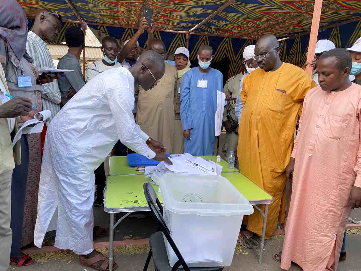 Electoral agents count ballots at a polling station during the presidential election in N'Djamena, Chad April 11, 2021.