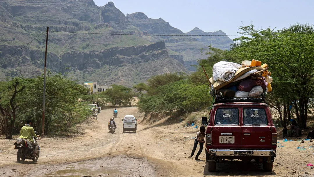 Houthi Advance Opens New Yemen War Front
